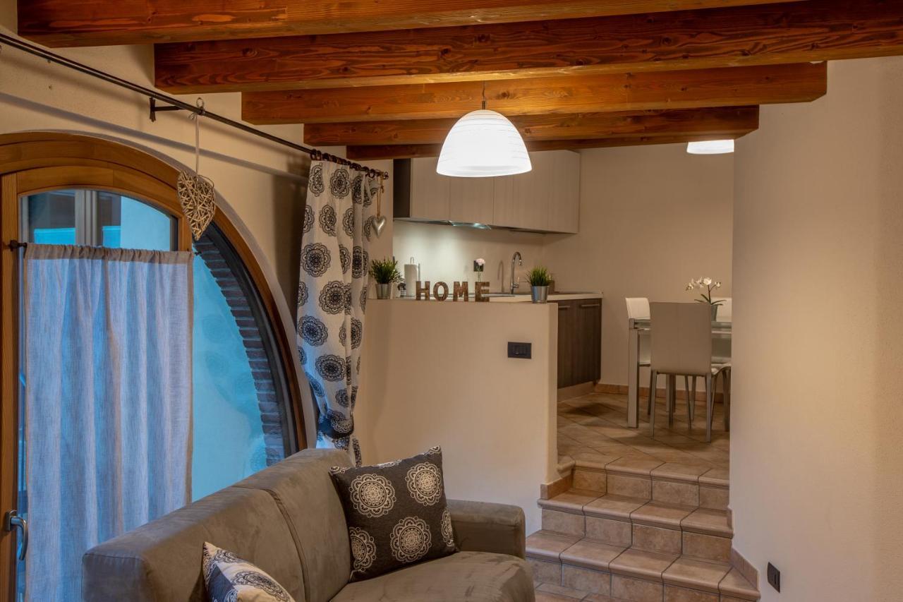 L'Atelier Du Temps - Les Greniers Appartements Aosta Exterior photo