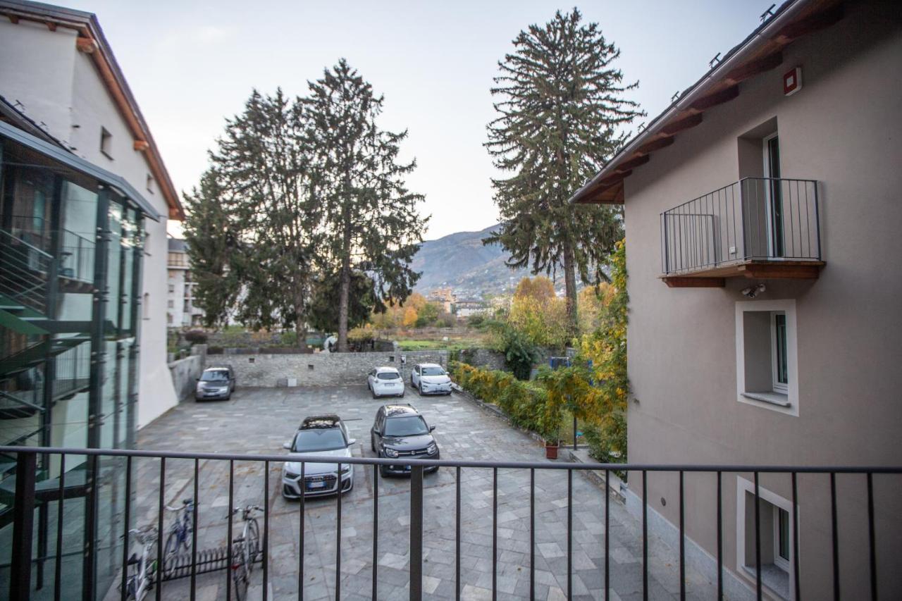 L'Atelier Du Temps - Les Greniers Appartements Aosta Exterior photo