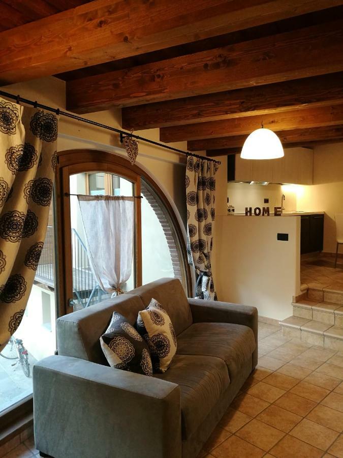 L'Atelier Du Temps - Les Greniers Appartements Aosta Exterior photo