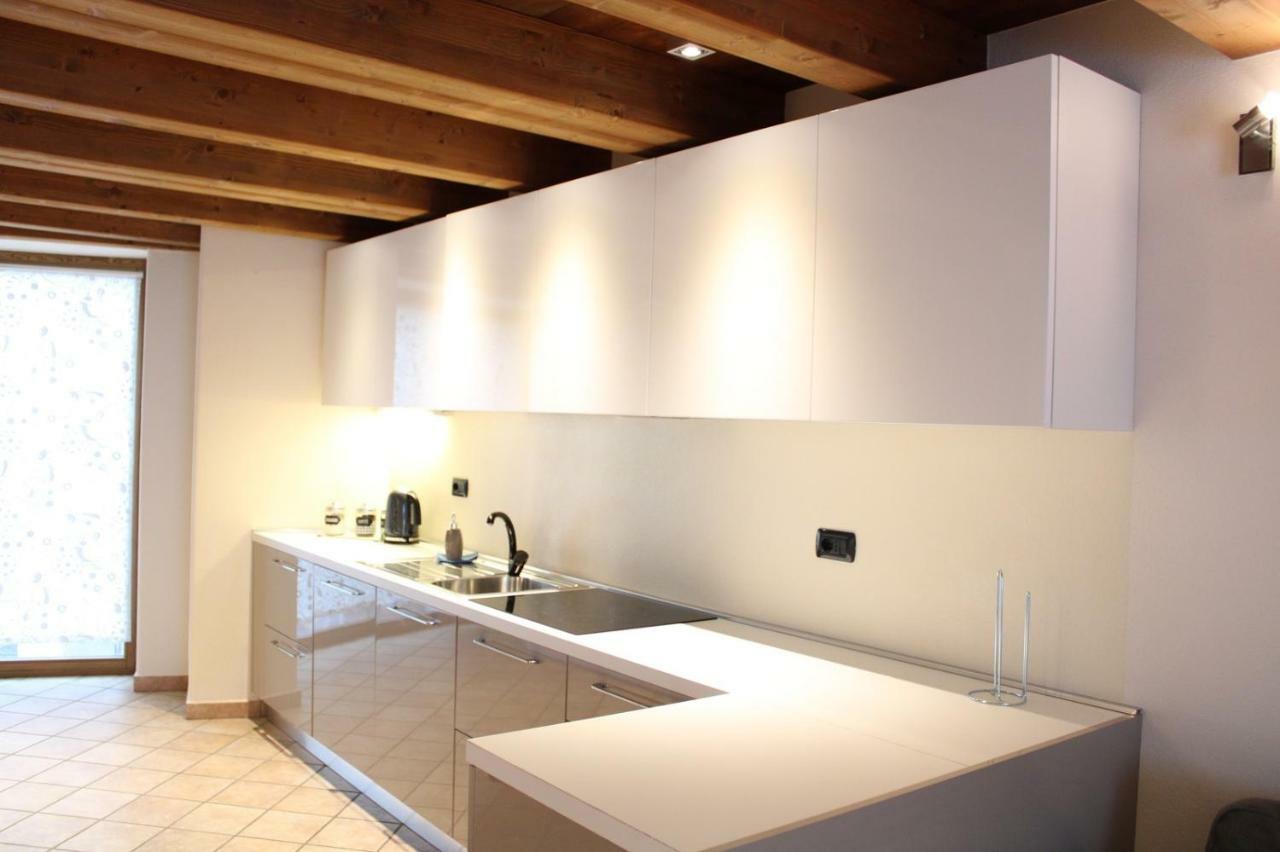 L'Atelier Du Temps - Les Greniers Appartements Aosta Exterior photo