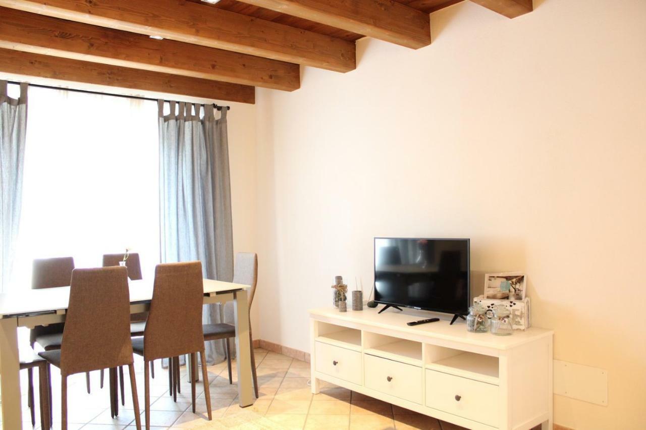 L'Atelier Du Temps - Les Greniers Appartements Aosta Exterior photo