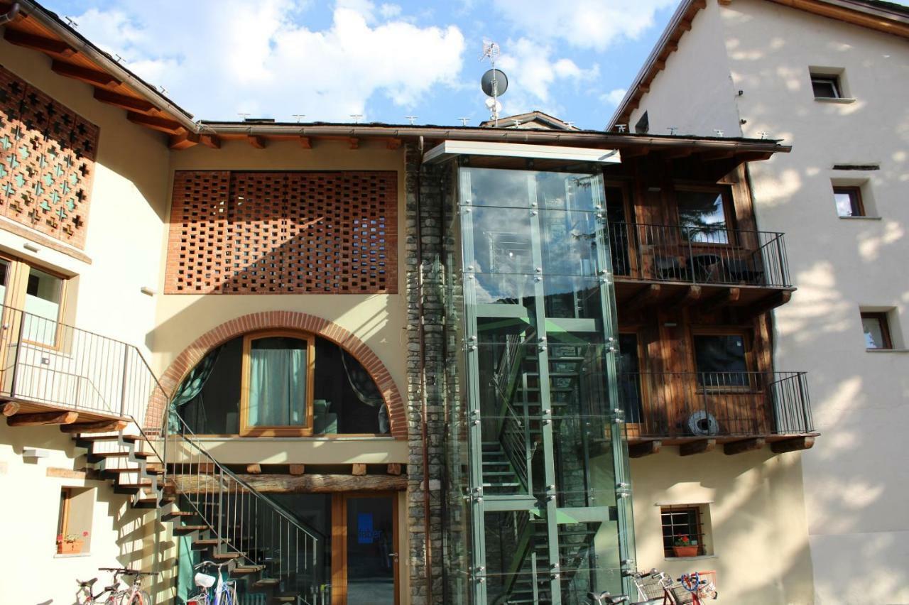 L'Atelier Du Temps - Les Greniers Appartements Aosta Exterior photo